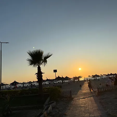 Lovely Sea-view شقة